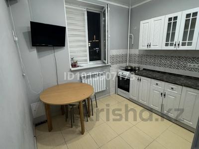 2-комнатная квартира · 58 м² · 3/6 этаж, 16-й мкр 43 — Напротив супермаркета Нур за 20 млн ₸ в Актау