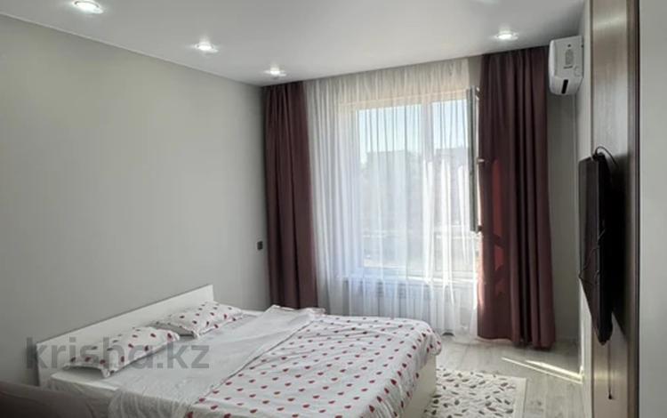 1-комнатная квартира · 40 м² · 5/5 этаж, Кунаева 14Б — Напротив Магнума за 3 000 ₸ в Конаеве — фото 2