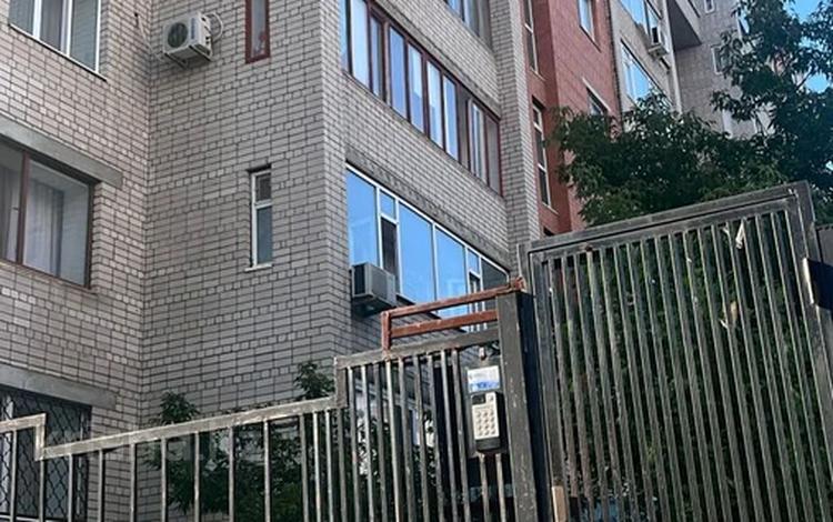 1-комнатная квартира · 45 м² · 10/10 этаж, мкр 12 39A — На 1 месяц за 160 000 ₸ в Актобе — фото 5