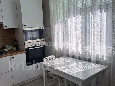 2-комнатная квартира · 48 м² · 3/5 этаж, 10 микрорайон за 20.5 млн ₸ в Аксае