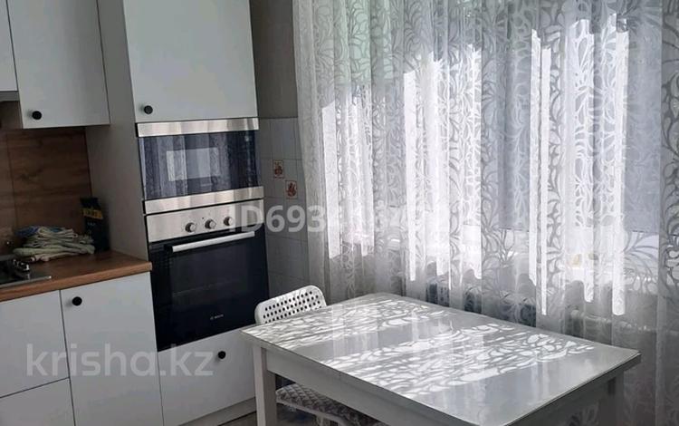 2-комнатная квартира · 48 м² · 3/5 этаж, 10 микрорайон за 20.5 млн ₸ в Аксае — фото 10
