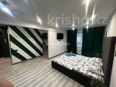 1-комнатная квартира · 30 м² · 3 этаж, Назарбаева 7 за 12 000 ₸ в Усть-Каменогорске