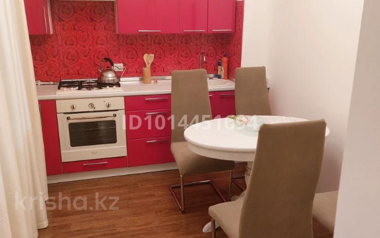 1-комнатная квартира · 40 м² · 1/1 этаж, Тулебаева 82 за 300 000 ₸ в Алматы, Медеуский р-н — фото 2