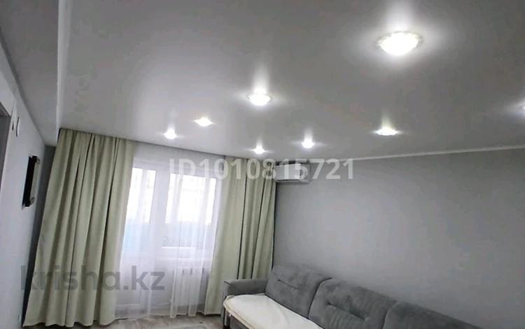 2-комнатная квартира · 65.6 м² · 2/9 этаж, Увалиева 8/1 — Напротив "центр крови" за 28.5 млн ₸ в Усть-Каменогорске — фото 2
