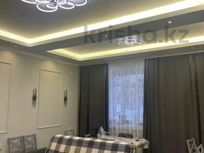3-комнатная квартира · 76 м² · 1/3 этаж, Козбагарова 9 за 35.5 млн ₸ в Семее
