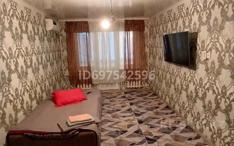 2-комнатная квартира · 50 м² · 1/5 этаж, 1 мкр 5 — Сакен мектеп касында за 7 000 ₸ в Туркестане — фото 2