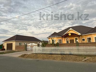 Отдельный дом · 5 комнат · 234 м² · 10 сот., 3 7 — Жумабай даулетов 7 за 45 млн ₸ в Еркинкале