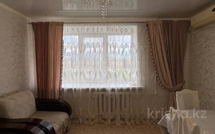 4-комнатная квартира · 87.5 м² · 9/9 этаж, проспект Абилкайыр хана за 20 млн ₸ в Актобе — фото 14