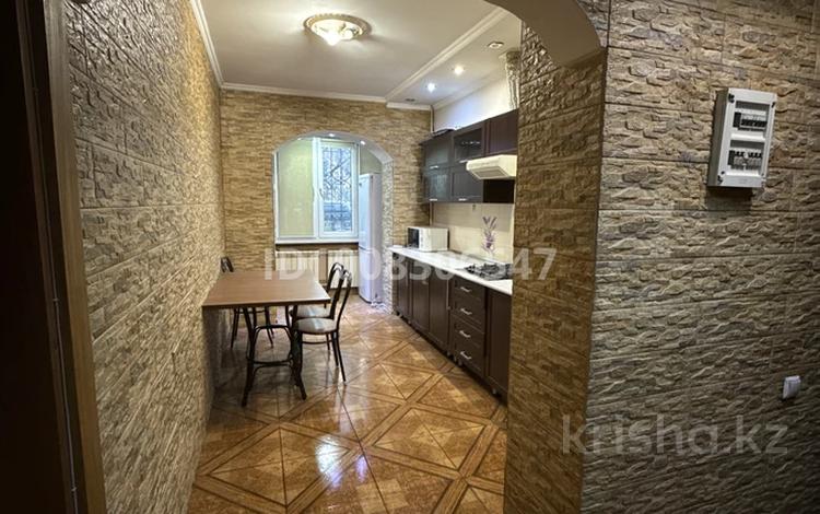 3-бөлмелі пәтер · 70 м² · 1/5 қабат, Мамыр-3 ш/а. 1 — Шаляпина-Саина, бағасы: 49 млн ₸ в Алматы, Ауэзовский р-н — фото 13