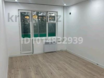 2-комнатная квартира · 54 м² · 4/5 этаж, мкр 8 — 8 мкр за 180 000 ₸ в Актобе