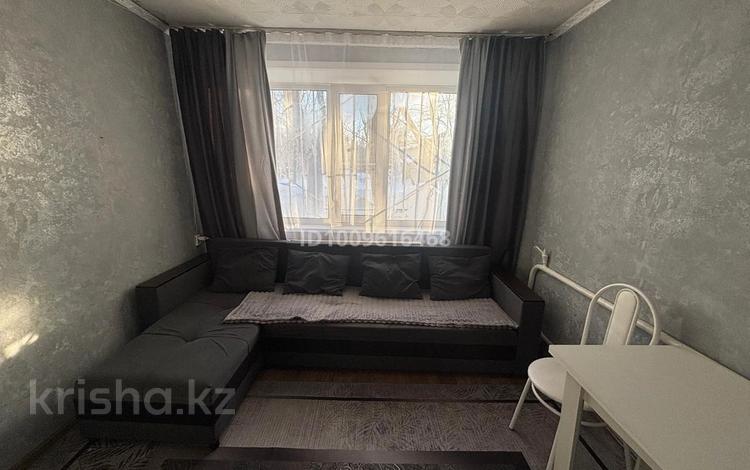 1-бөлмелі пәтер · 17.2 м² · 1/5 қабат, 1-й микрорайон, Ворошилова 3Б — Абая ворошила 55 магазин, бағасы: 8 млн ₸ в Костанае — фото 2