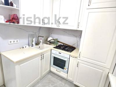 3-бөлмелі пәтер · 60 м² · 2/5 қабат, Орбита-1 ш/а. 19, бағасы: 52 млн ₸ в Алматы, Бостандыкский р-н