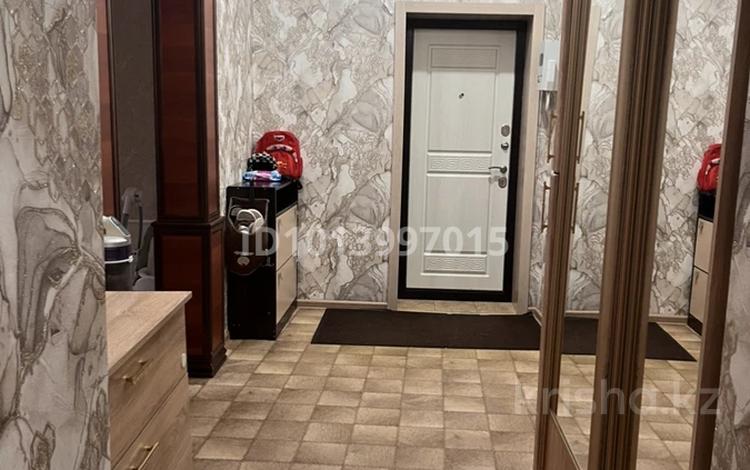 3-бөлмелі пәтер · 82.6 м² · 1/3 қабат, Майқұдық 18, бағасы: 22 млн ₸ в Караганде, Алихана Бокейханова р-н — фото 2