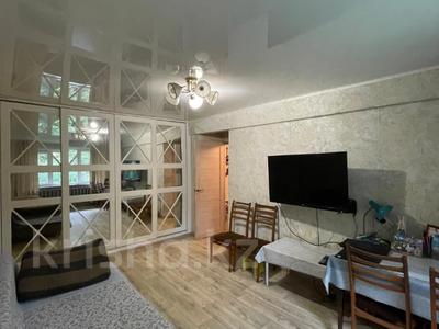 4-комнатная квартира · 59 м² · 1/5 этаж, Ломоносова 43/1 за 19 млн 〒 в Усть-Каменогорске