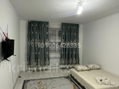 1-комнатная квартира · 90 м² · 3 этаж, мкр. Алтын орда 49 за 10 000 〒 в Актобе