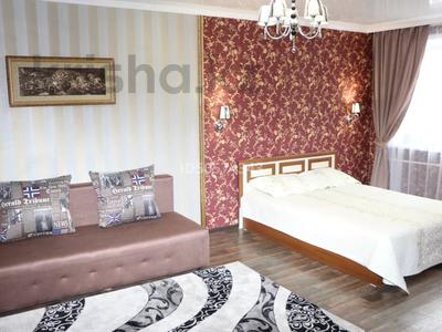 1-комнатная квартира, 40 м², 2/5 этаж по часам, Ерубаева 46 за 750 〒 в Караганде, Казыбек би р-н