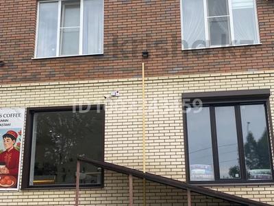 Свободное назначение, офисы, магазины и бутики, склады, общепит, салоны красоты, фитнес и спорт, медцентры и аптеки, образование, развлечения, конференц-залы, кабинеты и рабочие места, студии · 248 м² за 250 000 〒 в Аксае