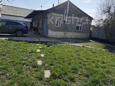 Отдельный дом • 3 комнаты • 85 м² • 4 сот., мкр Акбулак за 60 млн 〒 в Алматы, Алатауский р-н