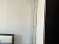 3-бөлмелі пәтер · 60 м² · 4/5 қабат, Восток-3 ш/а. 8, бағасы: 22 млн ₸ в Караганде, Алихана Бокейханова р-н — фото 9