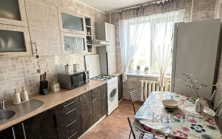 3-комнатная квартира · 63 м² · 7/9 этаж, Назарбаева 154 за 25.5 млн ₸ в Петропавловске — фото 2