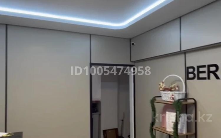 Салоны красоты · 45 м² за 50 млн ₸ в Алматы, Алмалинский р-н — фото 23