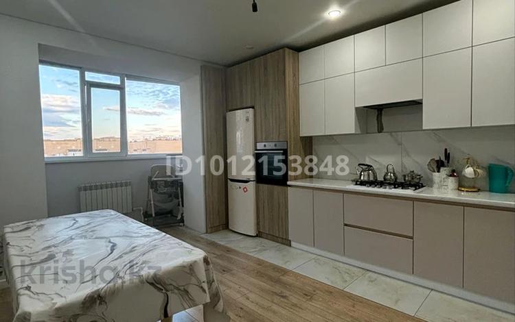 3-бөлмелі пәтер · 101 м² · 5/5 қабат, Мкр. Алтын орда 40Вк1, бағасы: 40.8 млн ₸ в Актобе — фото 2