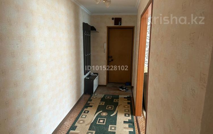 3-комнатная квартира · 68 м² · 2 этаж, Камзина 362 за 150 000 ₸ в Павлодаре — фото 2