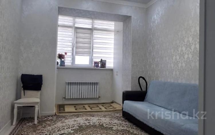 2-бөлмелі пәтер · 70 м² · 2/5 қабат, Алтын орда ш/а., бағасы: 27.5 млн ₸ в Актобе, мкр. Алтын орда — фото 2