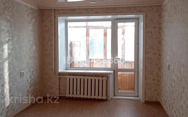 2-бөлмелі пәтер, 44.8 м², 2/5 қабат, 4-й мкр 11, бағасы: 9.6 млн 〒 в Лисаковске — фото 22