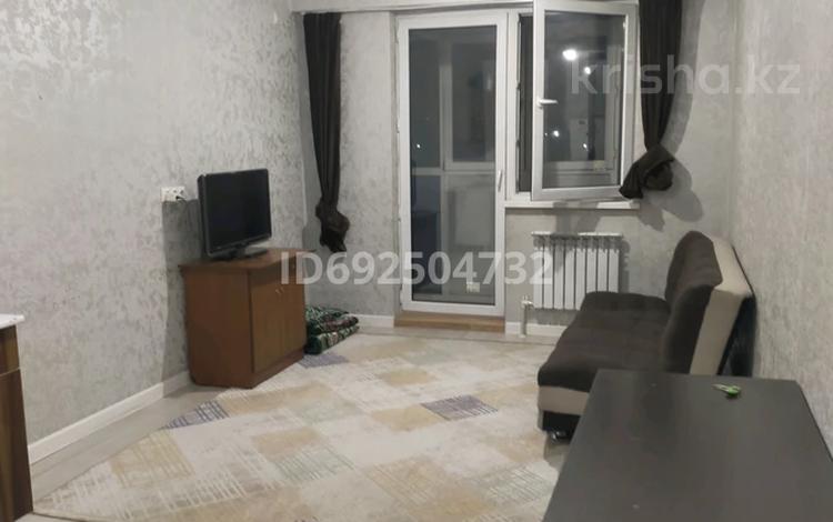 1-комнатная квартира, 30 м², 4/10 этаж помесячно, мкр Шугыла, Жунисова 14/18