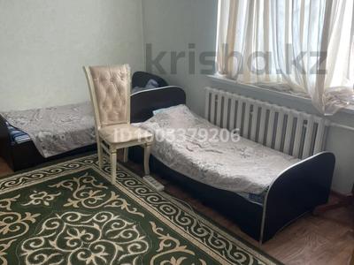 Жеке үй · 3 бөлме · 150 м² · 10 сот., Бабай батыра 36 — Водоканал, бағасы: 200 000 〒 в Туркестане