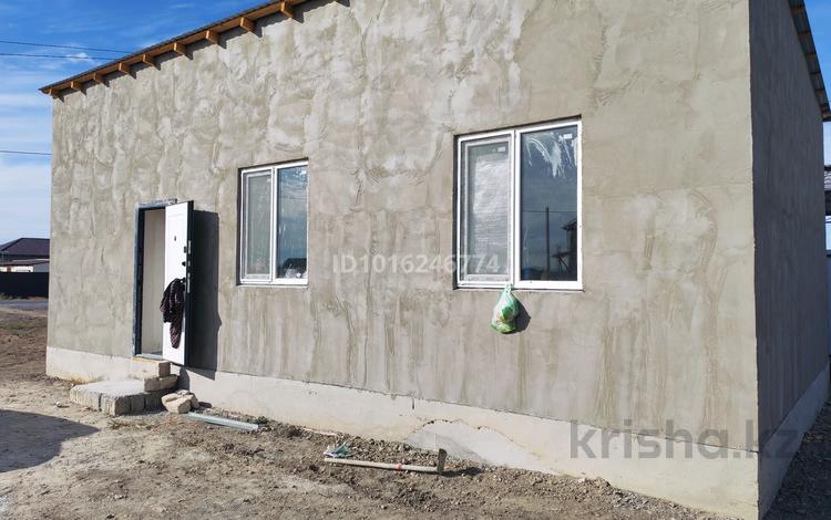 Үйдің бір бөлігі · 2 бөлме · 60 м² · 9 жүзд., Көктем ш/а., 181 41, бағасы: 15 млн ₸ в Атырау, мкр Коктем — фото 2