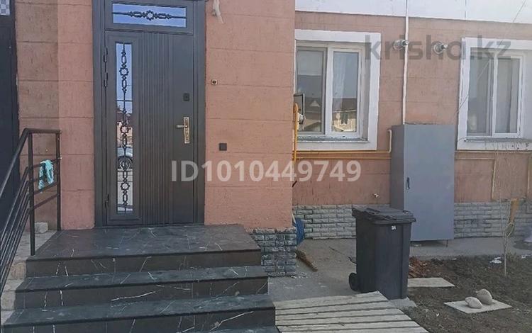 3-комнатная квартира · 70 м² · 2 этаж, 4 86/33кв3 — Ташкентская трасса на против рынок Барыс за 28 млн 〒 в Каскелене — фото 2