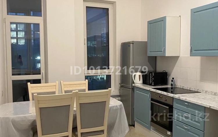 3-комнатная квартира · 100 м² · 4/6 этаж, Кабанбай батыра 60/18 за 650 000 ₸ в Астане, Есильский р-н — фото 2