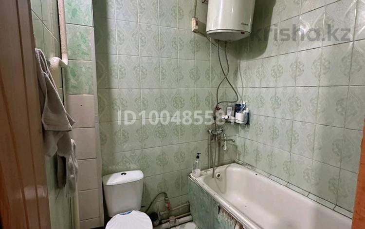 1-комнатная квартира · 32.8 м² · 2/5 этаж, Мкрн. Мынбулак — Недалеко от поликлиники за 12 млн ₸ в Таразе — фото 2