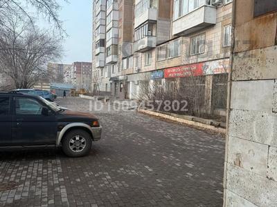 Свободное назначение, офисы, магазины и бутики, склады, общепит, салоны красоты, медцентры и аптеки, образование, развлечения, кабинеты и рабочие места, студии · 320 м² за ~ 1.3 млн 〒 в Караганде, Казыбек би р-н