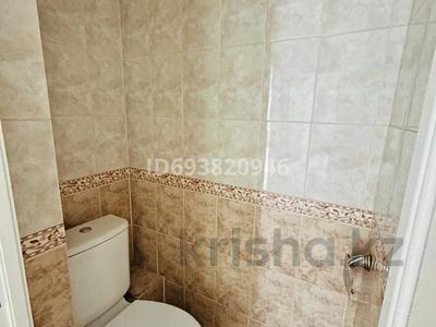 3-бөлмелі пәтер · 70 м² · 4/5 қабат, мкр Мамыр-2 14, бағасы: 56 млн ₸ в Алматы, Ауэзовский р-н
