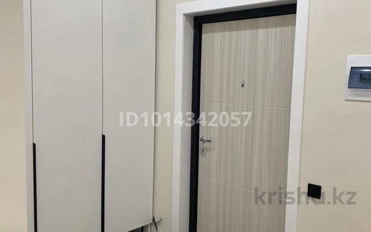 2-комнатная квартира · 53 м² · 8/12 этаж, Санжара Асфендиярова 3 за 280 000 ₸ в Астане, Нура р-н — фото 2