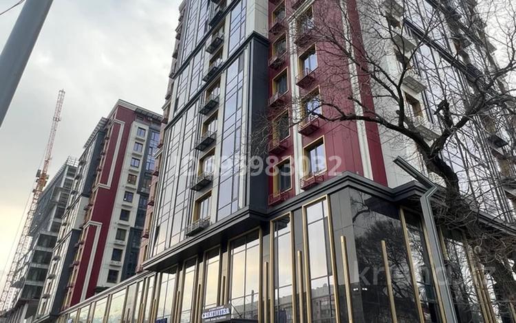 3-комнатная квартира, 95.3 м², 9/12 этаж, Сейфуллина 533