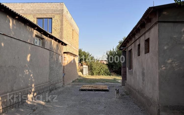 Отдельный дом · 5 комнат · 800 м² · 800 сот., мкр Самал-3 45 — Б.Дауылбаева за 40 млн ₸ в Шымкенте, Абайский р-н — фото 2