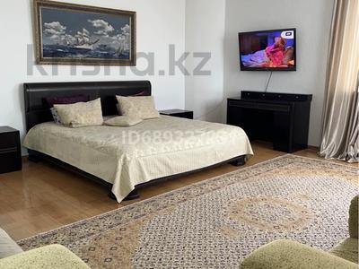 2-комнатная квартира · 88 м² · 13/25 этаж, мкр 11, 11 микр 112а за 12 000 〒 в Актобе