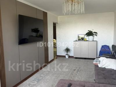 2-комнатная квартира · 50.1 м² · 3/5 этаж, 15-й микрорайон, 15-шағынаудан 3 — Жібек жолы Аймауытов за 25 млн ₸ в Шымкенте, Аль-Фарабийский р-н