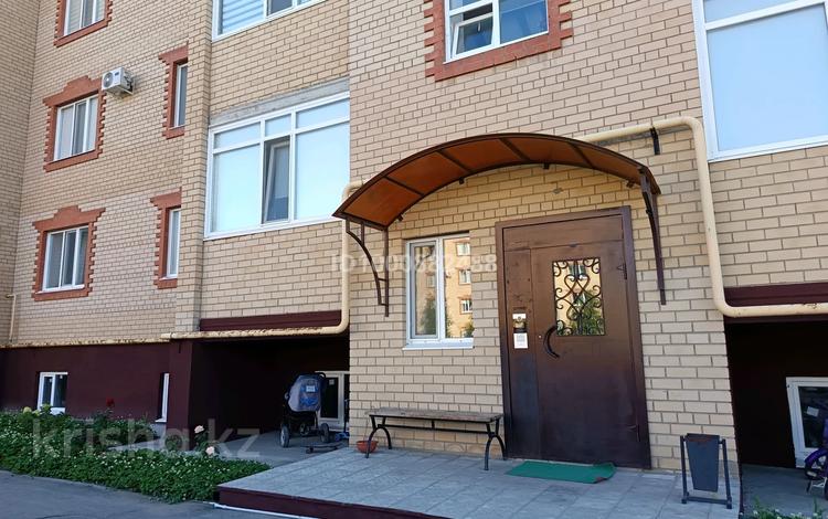 1-комнатная квартира · 44 м² · 1/5 этаж, мкр. Алтын орда, Алтын Орда 46 — Жк Алем за 18.8 млн ₸ в Актобе — фото 11