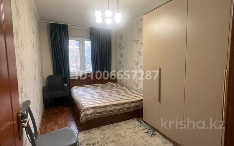 2-бөлмелі пәтер · 52 м² · 2/4 қабат, мкр №3 — Абая Саина, бағасы: 260 000 ₸ в Алматы, Ауэзовский р-н — фото 2