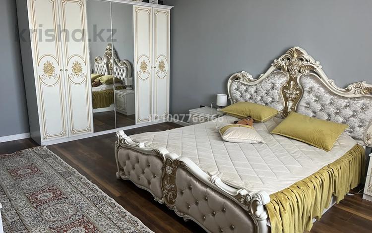 2-комнатная квартира · 83 м² · 4/5 этаж, мкр. Алтын орда 339 — Мангилик ел и Г Жубановой за 220 000 ₸ в Актобе — фото 11