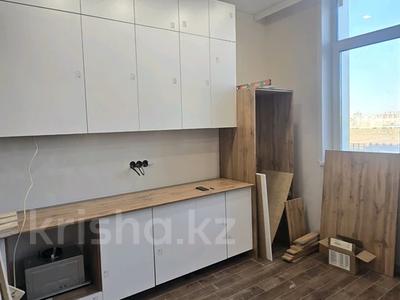 2-комнатная квартира · 50 м² · 10/19 этаж, Туран 67 за 300 000 ₸ в Астане, Нура р-н