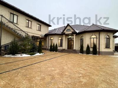 Жеке үй · 5 бөлме · 345 м² · 8 сот., мкр Нурсая-3, Жардема кейкина 16, бағасы: 150 млн ₸ в Атырау