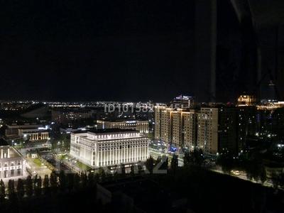 3-комнатная квартира · 80 м² · 18/19 этаж, Туркестан 2 за 55 млн ₸ в Астане, Есильский р-н