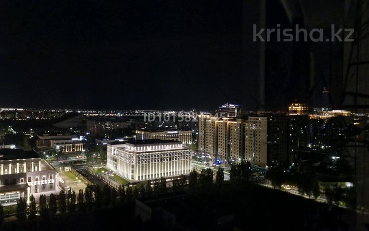 3-комнатная квартира · 80 м² · 18/19 этаж, Туркестан 2 за 55 млн ₸ в Астане, Есильский р-н — фото 2