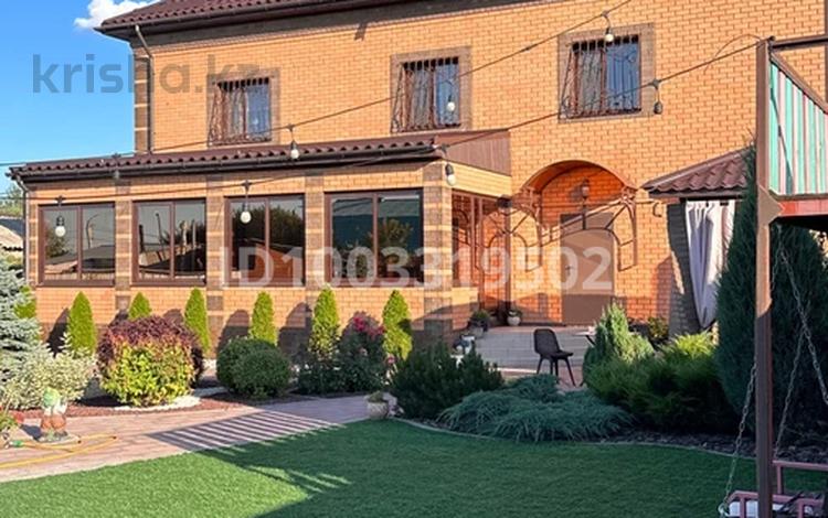 Жеке үй · 7 бөлме · 350 м² · 12 сот., Камшат Доненбаевой, бағасы: 220 млн 〒 в Костанае — фото 2